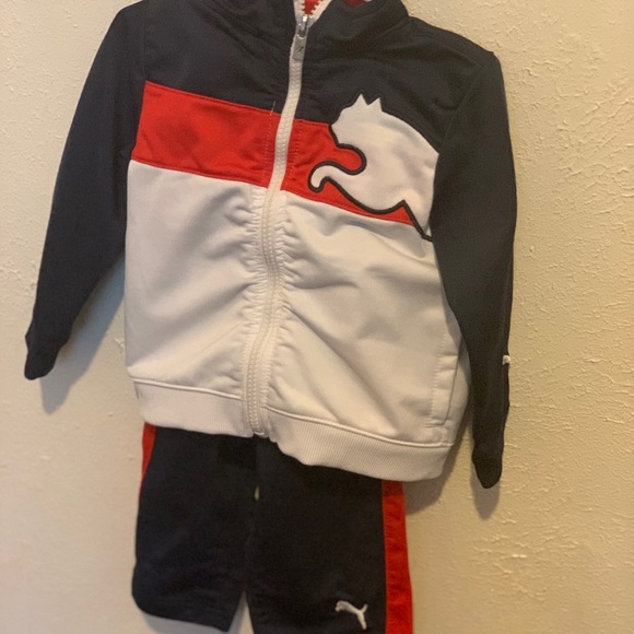 2 Puma Sets - Picture 2 of 3